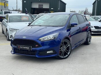 Used Ford Focus 2017 for sale - 77970110: Photo