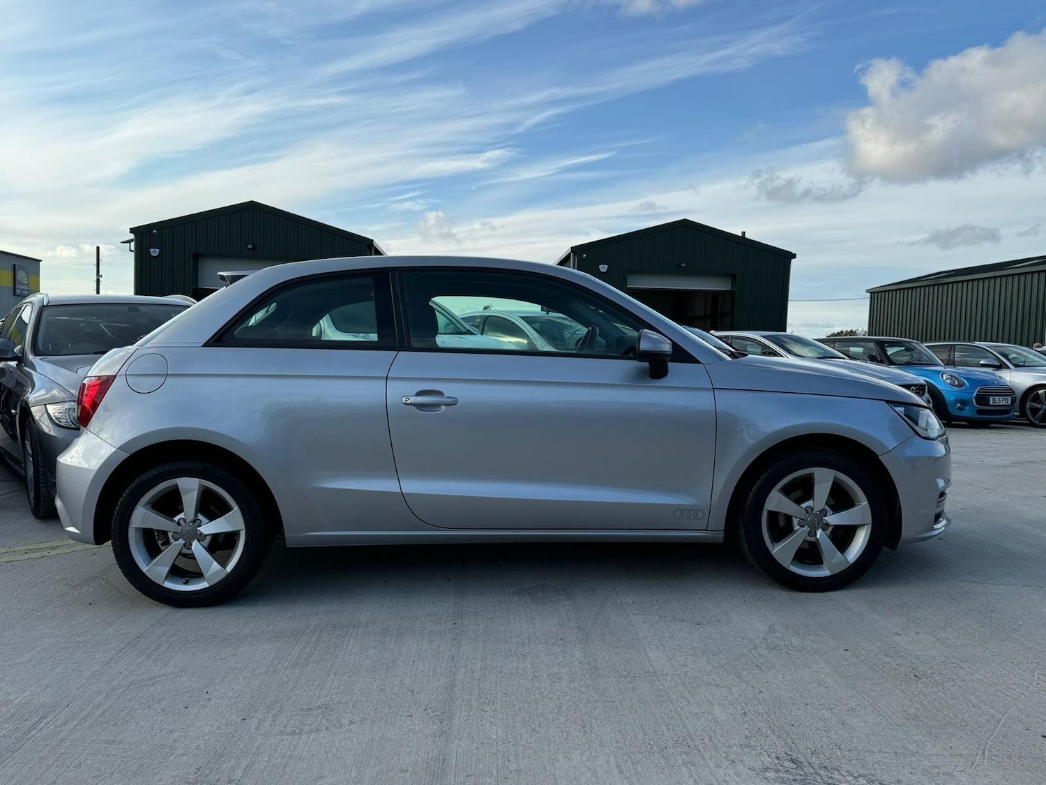 Used Audi A1 2015 for sale - 77658904: Photo 10