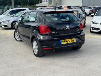 Used Volkswagen Polo 2015 for sale - 75747046: Photo