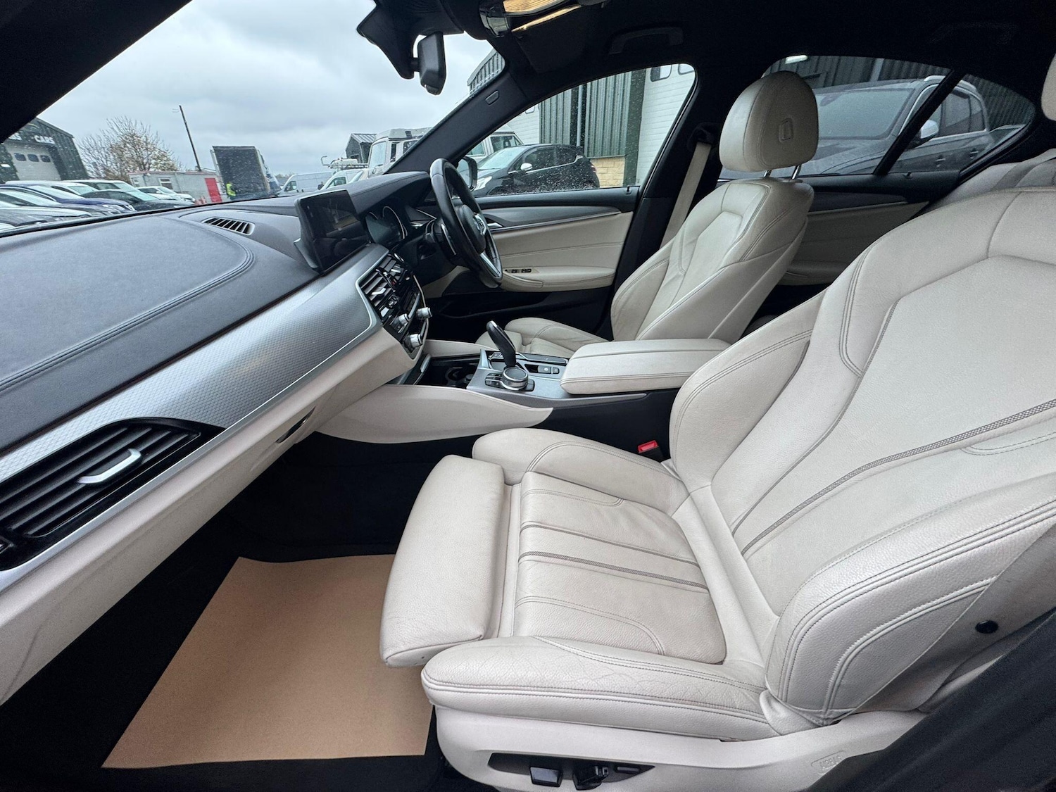 Used BMW 5 Series 2018 for sale - 76550144: Photo 29