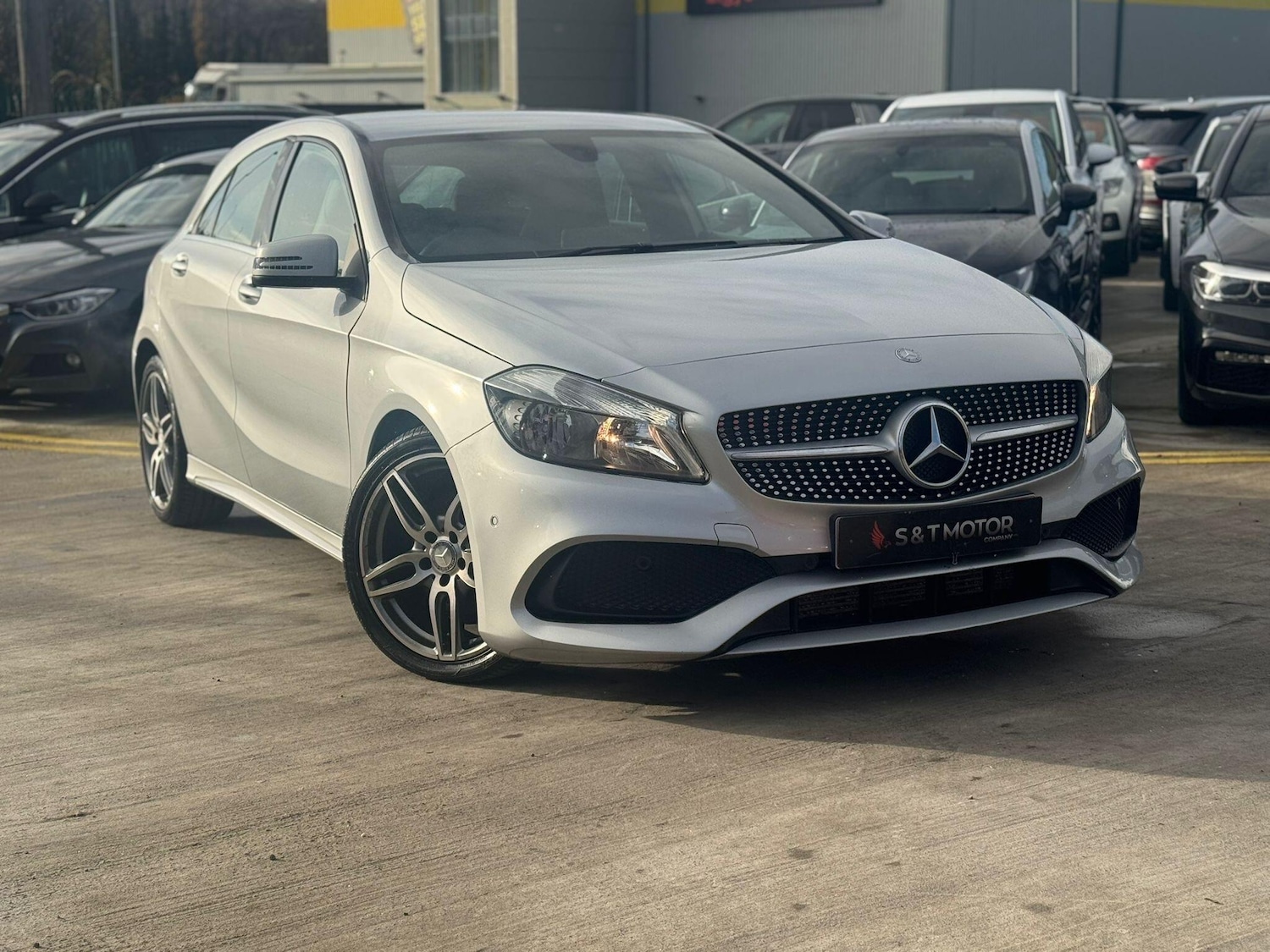 Used Mercedes-Benz A-Class 2016 for sale - 76612687: Photo 1
