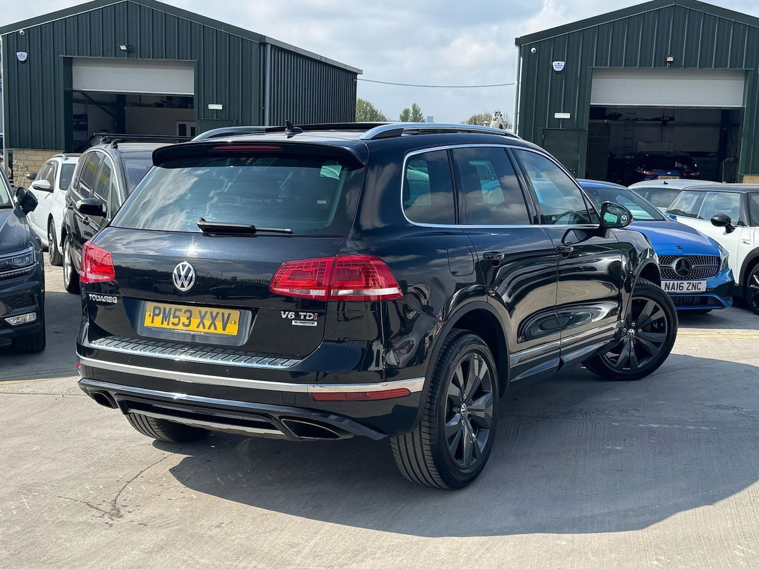 Used Volkswagen Touareg 2015 for sale - 76700667: Photo 11