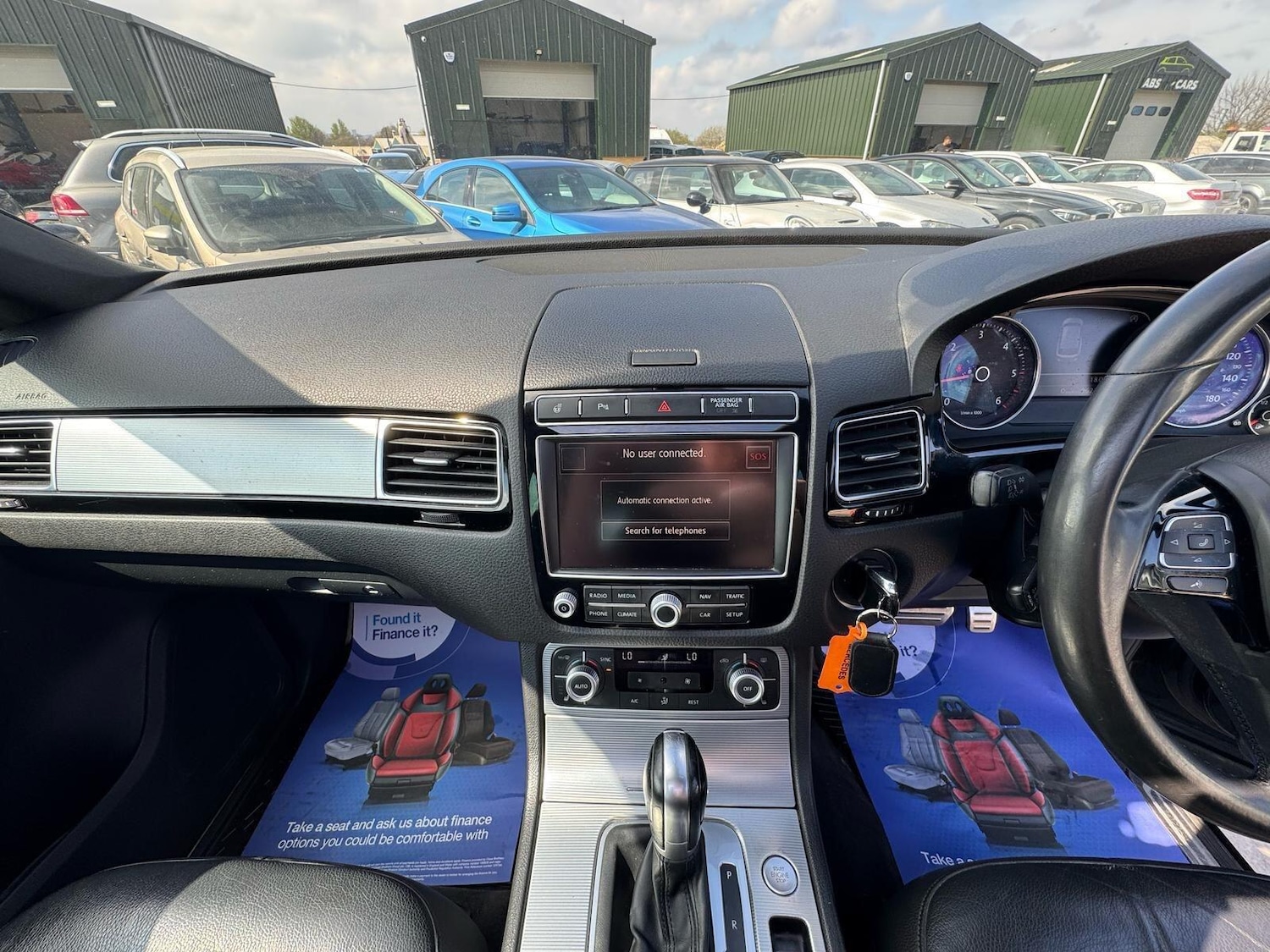 Used Volkswagen Touareg 2015 for sale - 76700667: Photo 13