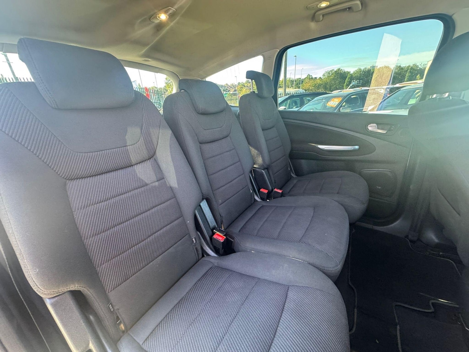 Used Ford S-Max 2013 for sale - 76084568: Photo 22