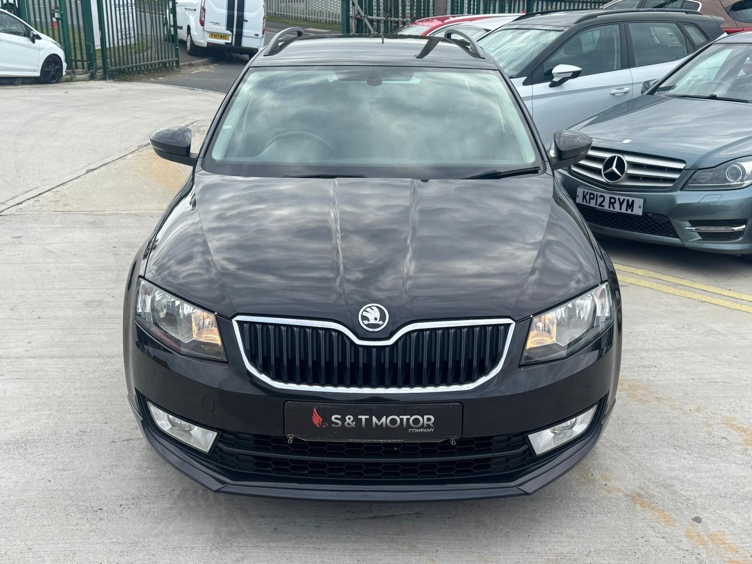 Used Skoda Octavia 2014 for sale - 76122636: Photo 2