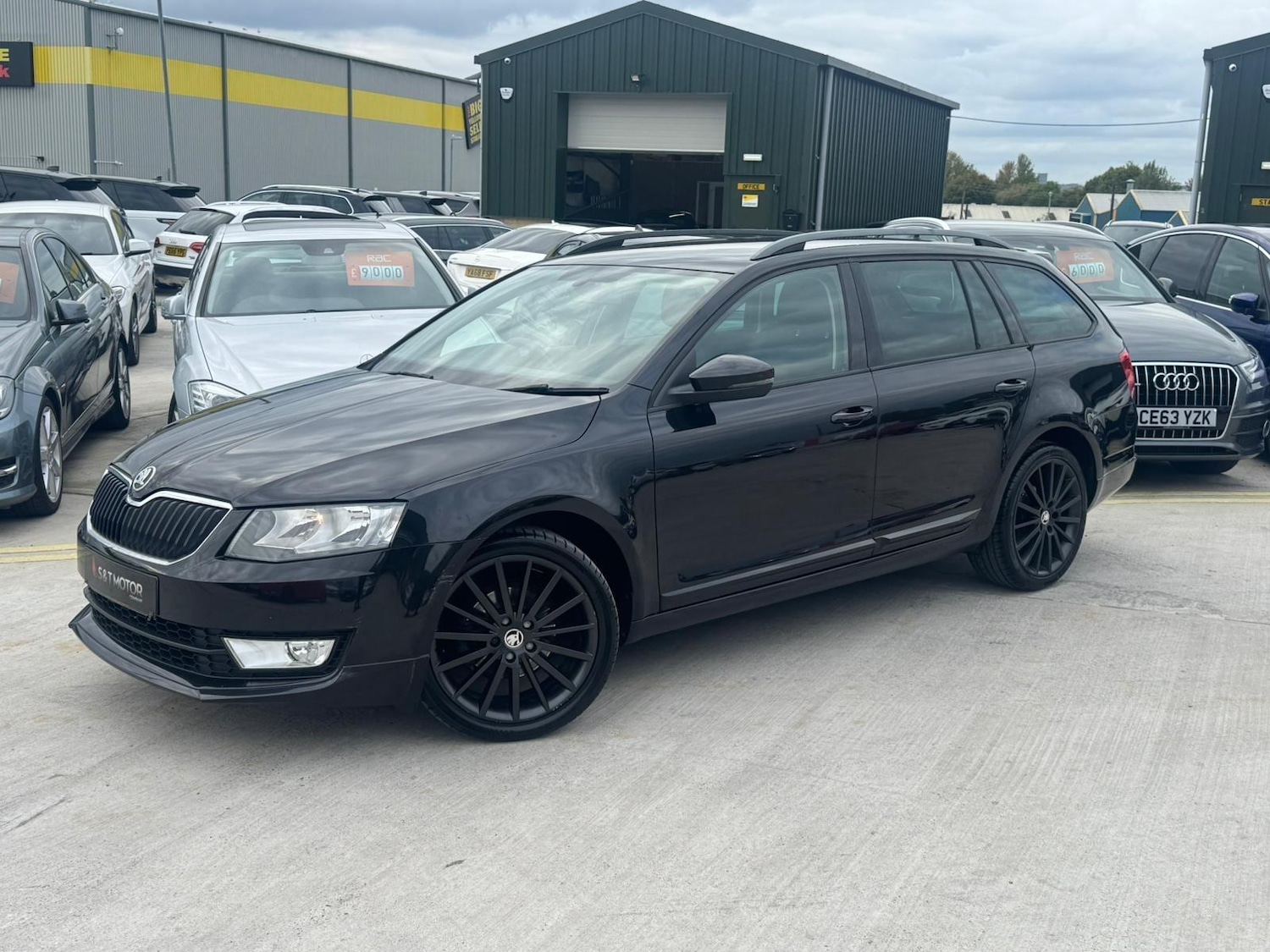 Used Skoda Octavia 2014 for sale - 76122636: Photo 3