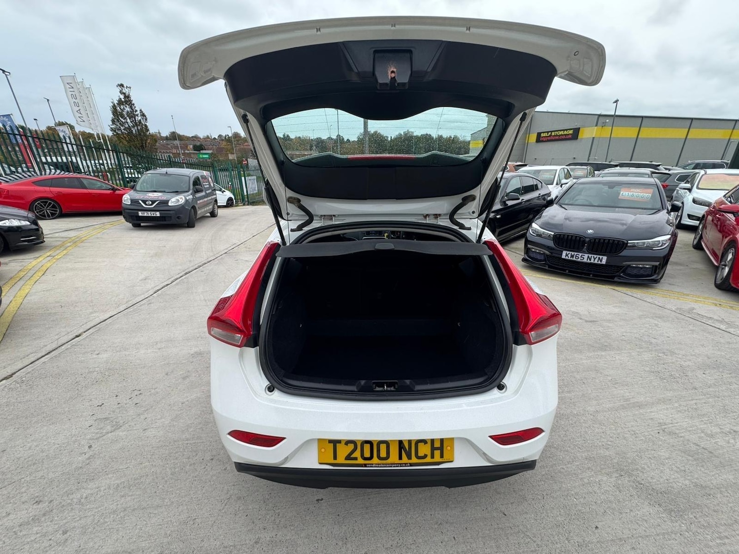 Used Volvo V40 2012 for sale - 76398798: Photo 26