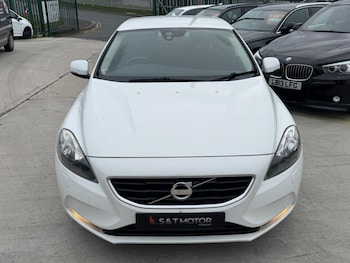 Used Volvo V40 2012 for sale - 76398798: Photo