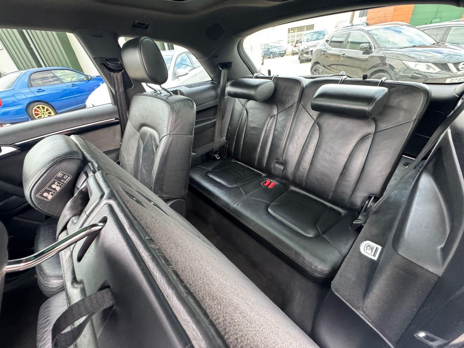 Used Audi Q7 2011 for sale - 76360931: Photo 23