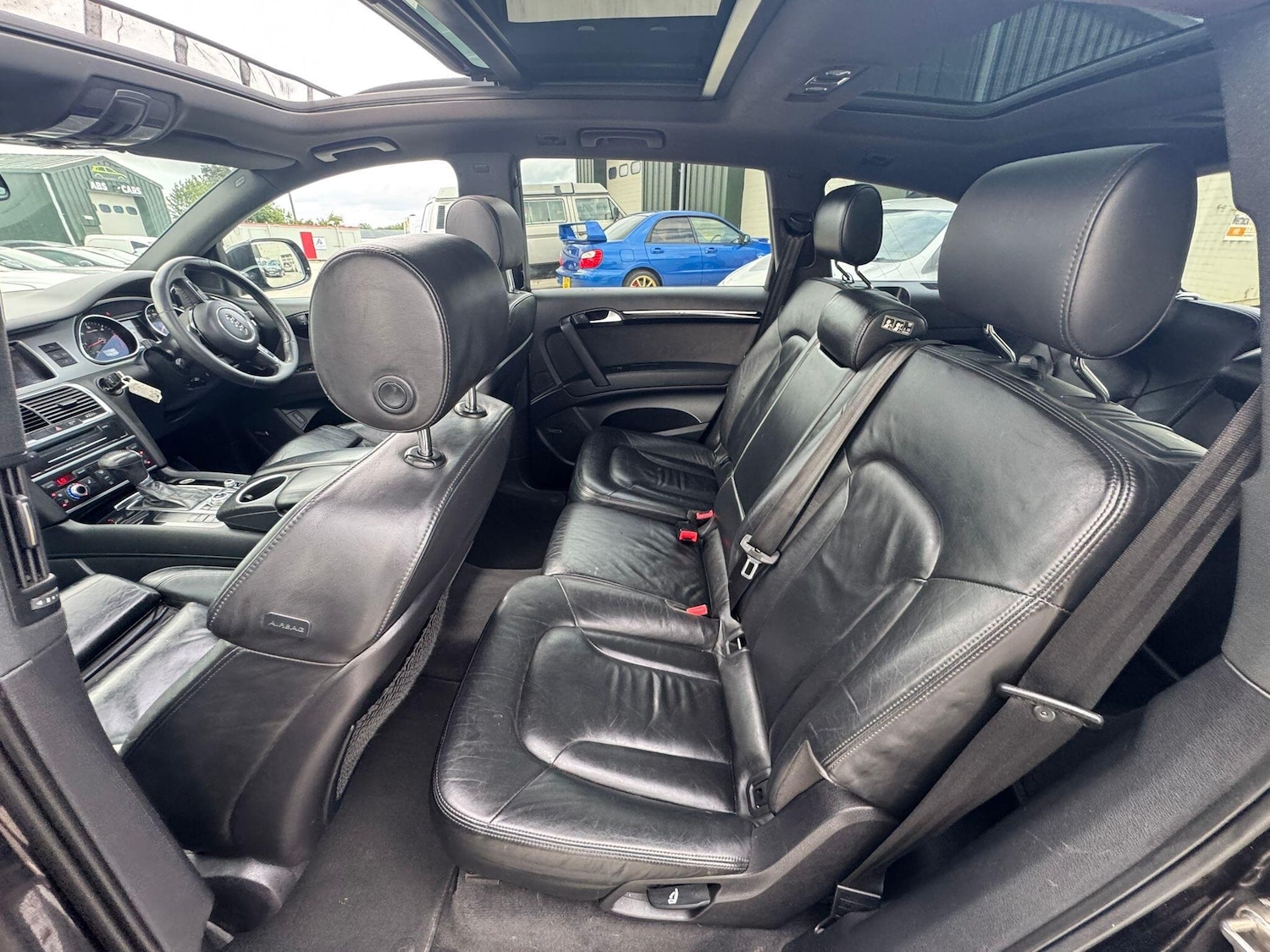 Used Audi Q7 2011 for sale - 76360931: Photo 25