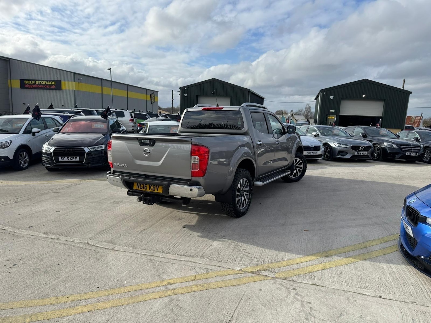 Used Nissan Navara 2016 for sale - 77710065: Photo 12