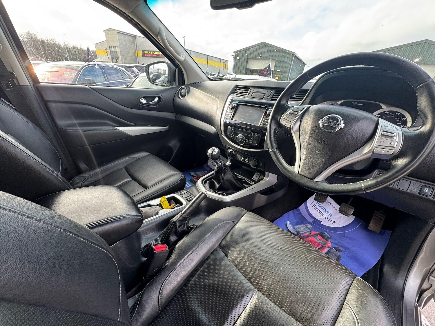 Used Nissan Navara 2016 for sale - 77710065: Photo 15