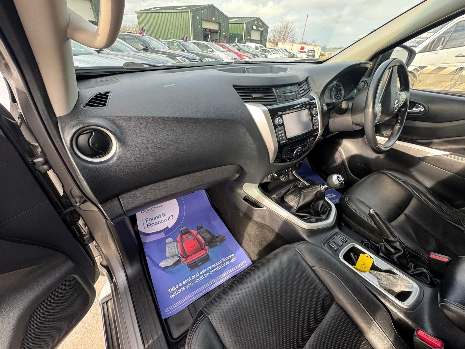 Used Nissan Navara 2016 for sale - 77710065: Photo 18