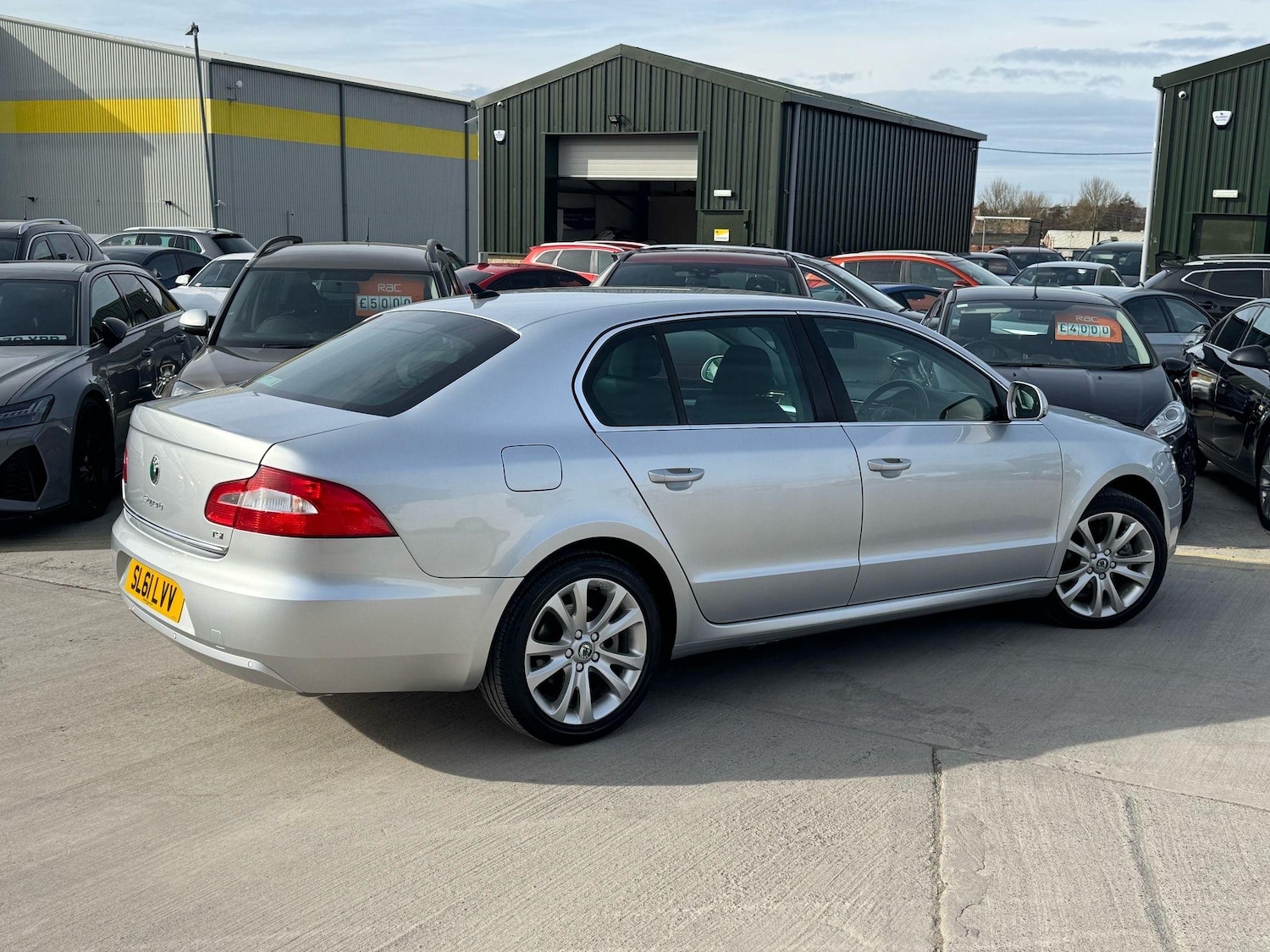Used Skoda Superb 2011 for sale - 76995936: Photo 11