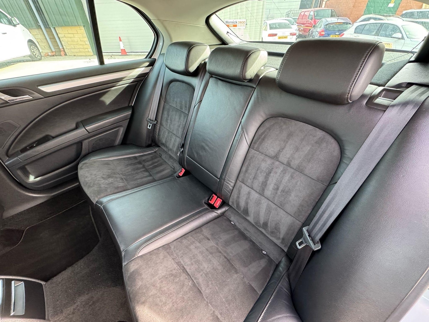 Used Skoda Superb 2011 for sale - 76995936: Photo 21