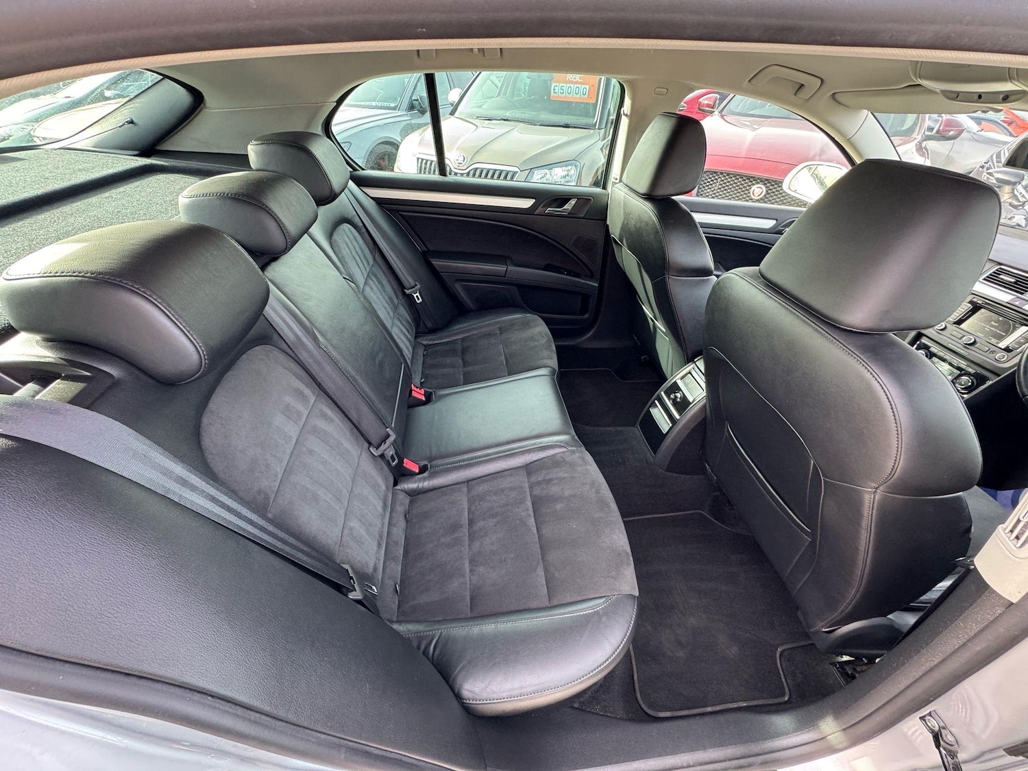 Used Skoda Superb 2011 for sale - 76995936: Photo 22