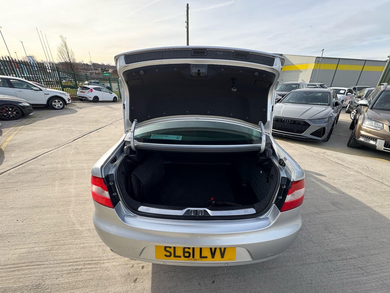 Used Skoda Superb 2011 for sale - 76995936: Photo 26