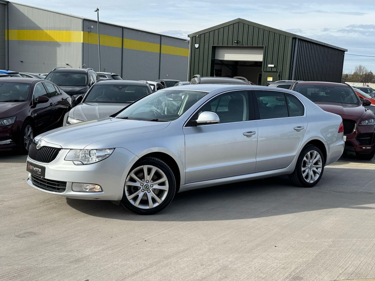 Used Skoda Superb 2011 for sale - 76995936: Photo 6