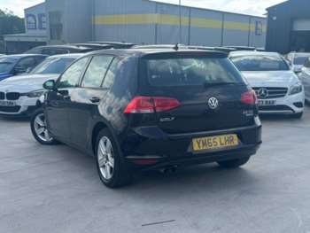 Used Volkswagen Golf 2016 for sale - 74701577: Photo