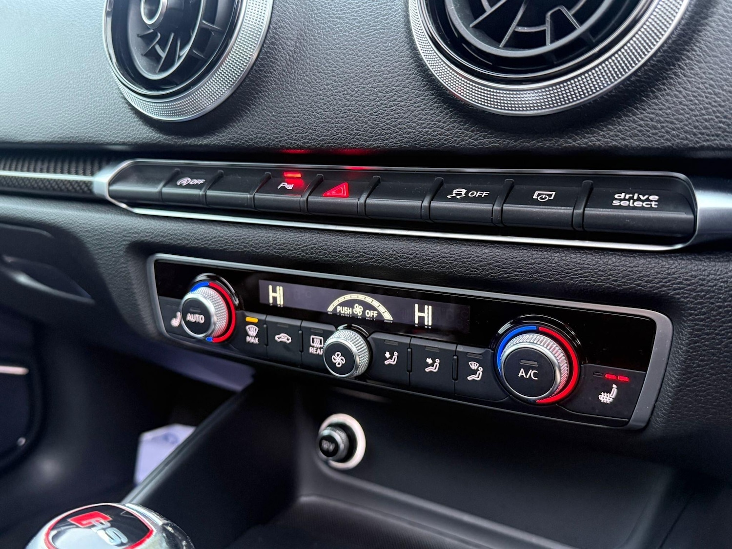 Used Audi RS3 2019 for sale - 77060284: Photo 19