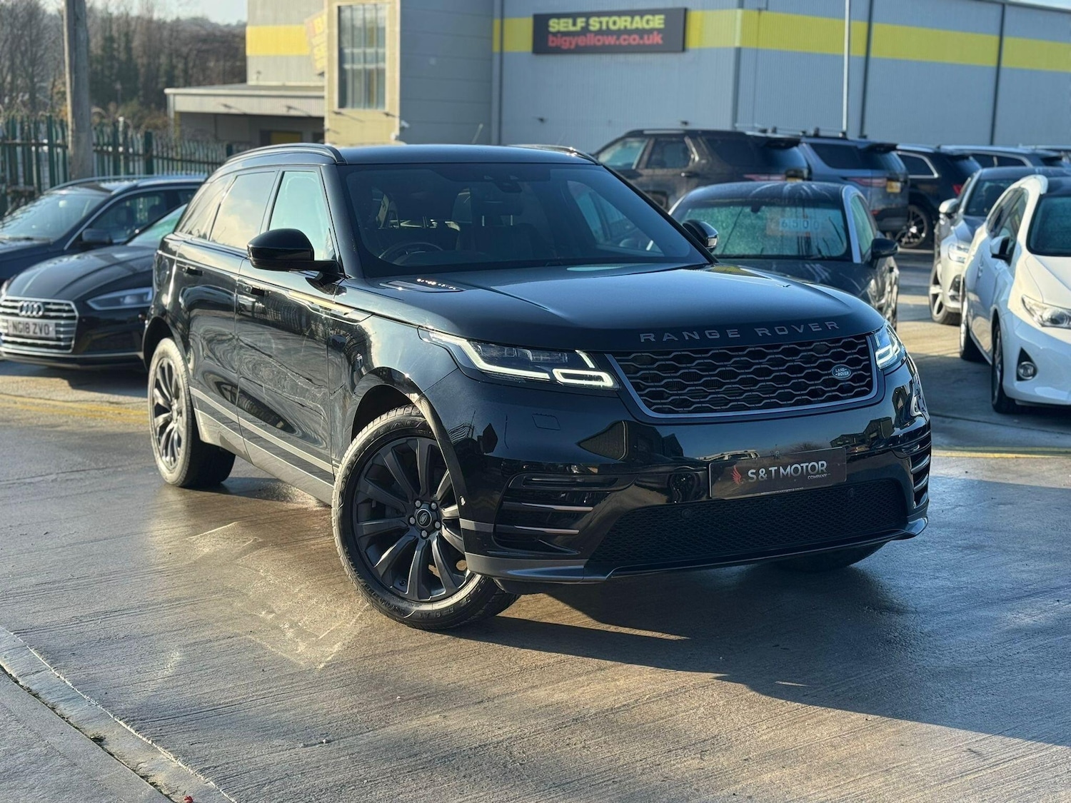 Used Land Rover Range Rover Velar 2018 for sale - 76801297: Photo 1