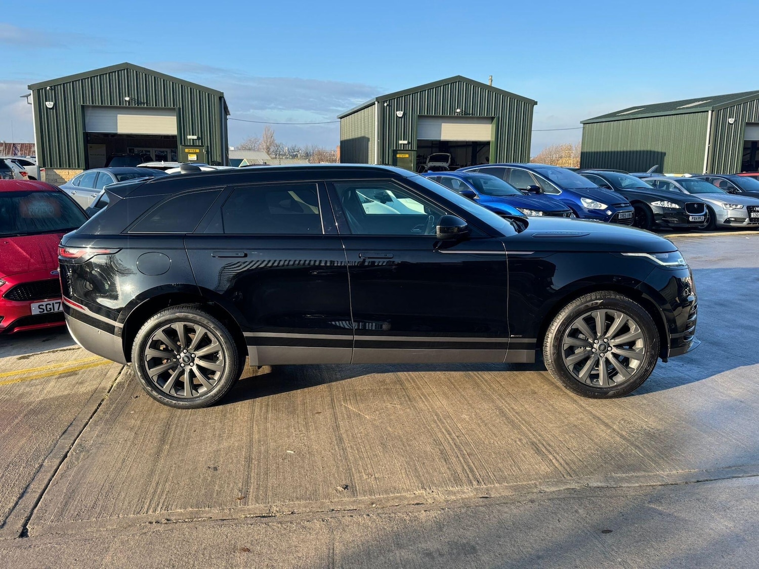Used Land Rover Range Rover Velar 2018 for sale - 76801297: Photo 11