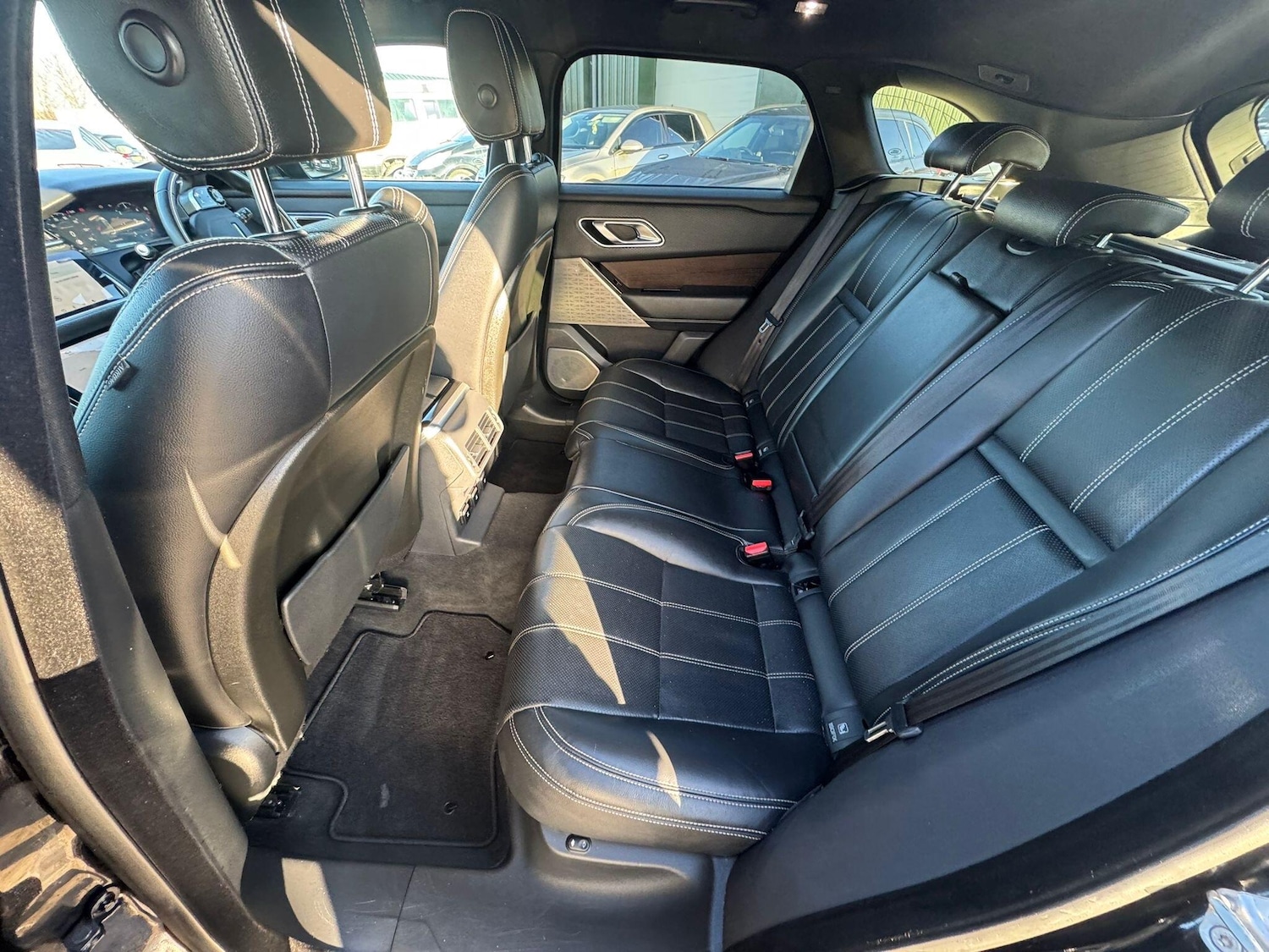 Used Land Rover Range Rover Velar 2018 for sale - 76801297: Photo 17