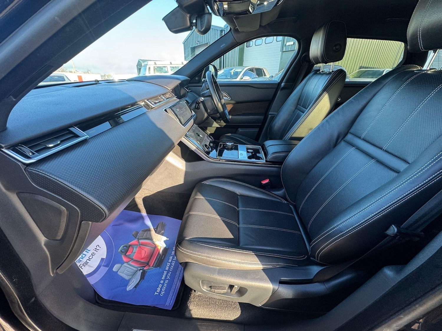 Used Land Rover Range Rover Velar 2018 for sale - 76801297: Photo 24