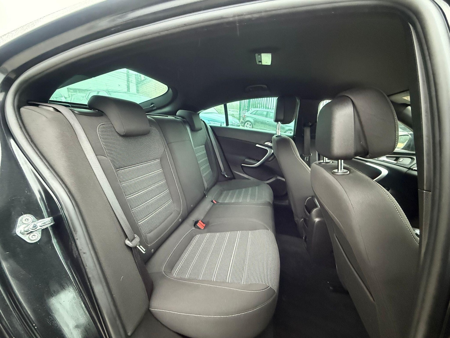 Used Vauxhall Insignia 2015 for sale - 77060142: Photo 10