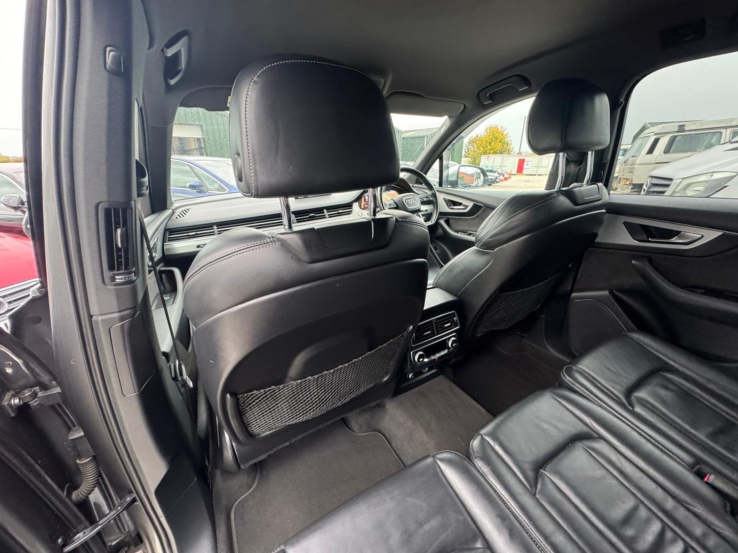 Used Audi SQ7 2017 for sale - 76398180: Photo 15