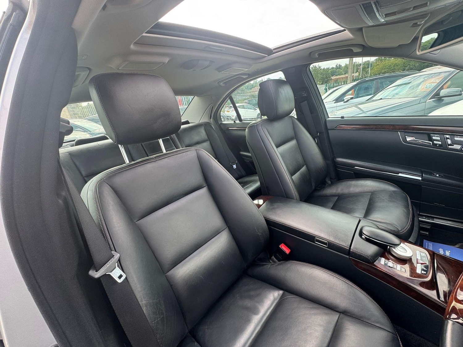 Used Mercedes-Benz S Class 2012 for sale - 77646335: Photo 15