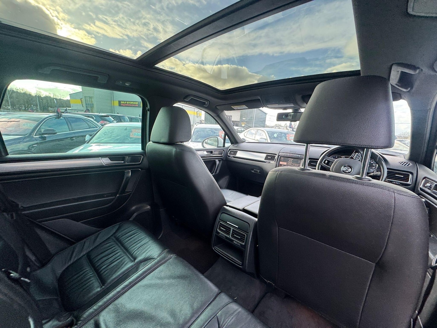 Used Volkswagen Touareg 2015 for sale - 77892202: Photo 20