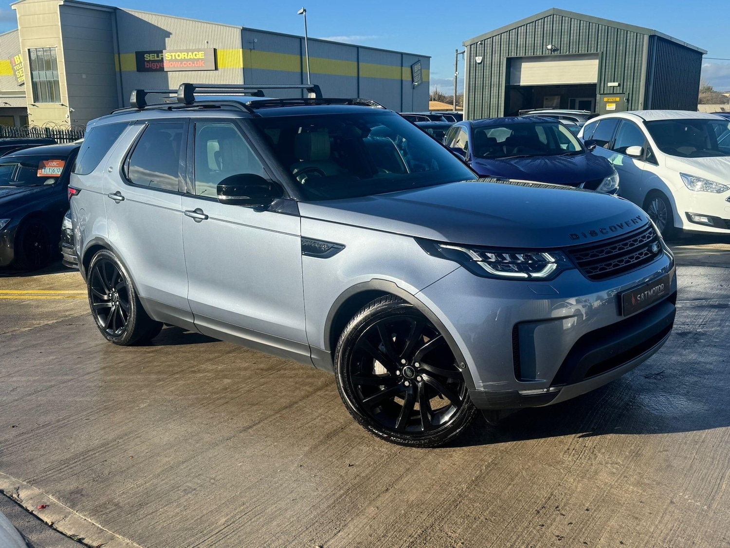 Used Land Rover Discovery 2018 for sale - 76550291: Photo 1