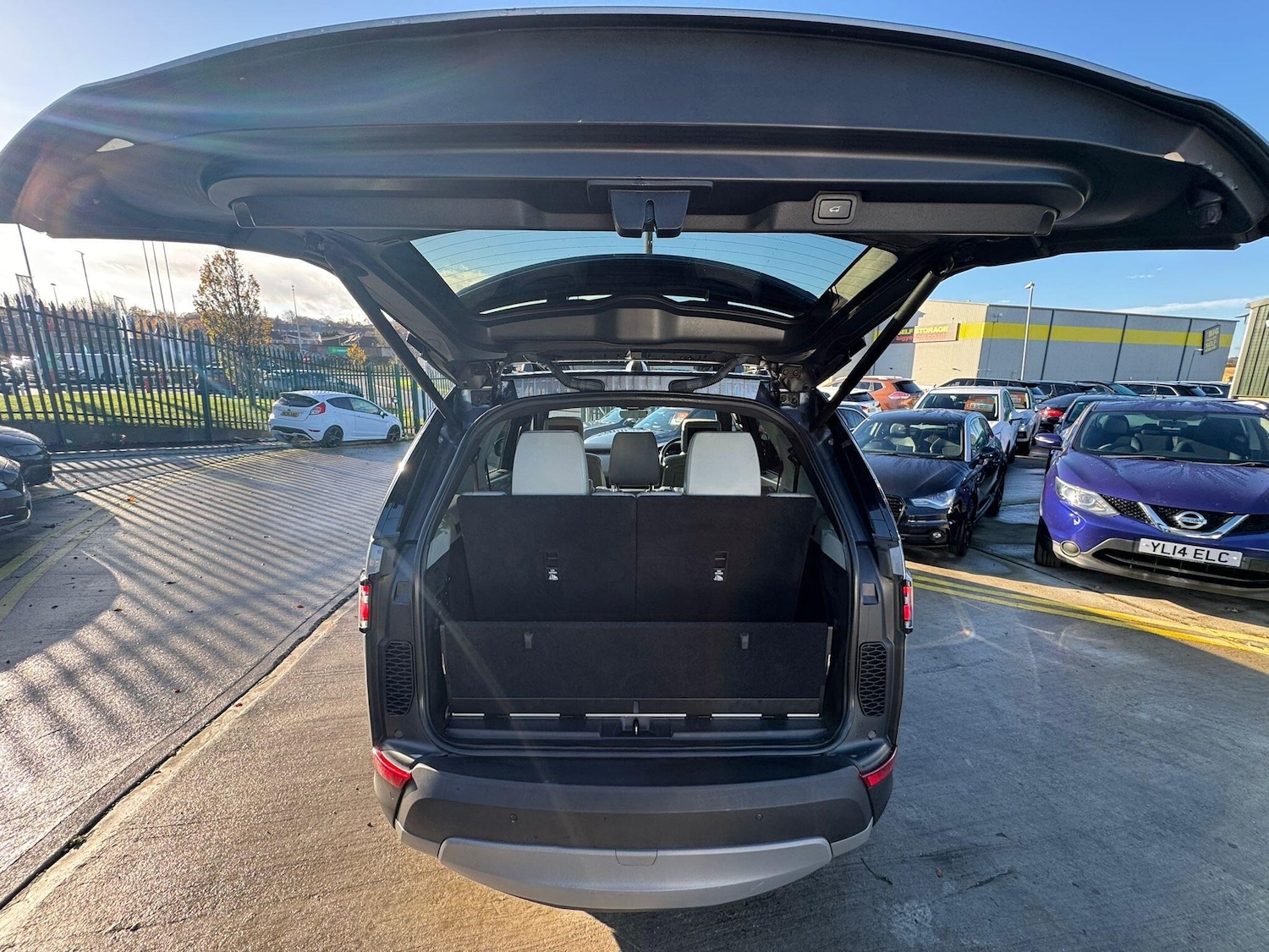 Used Land Rover Discovery 2018 for sale - 76550291: Photo 27