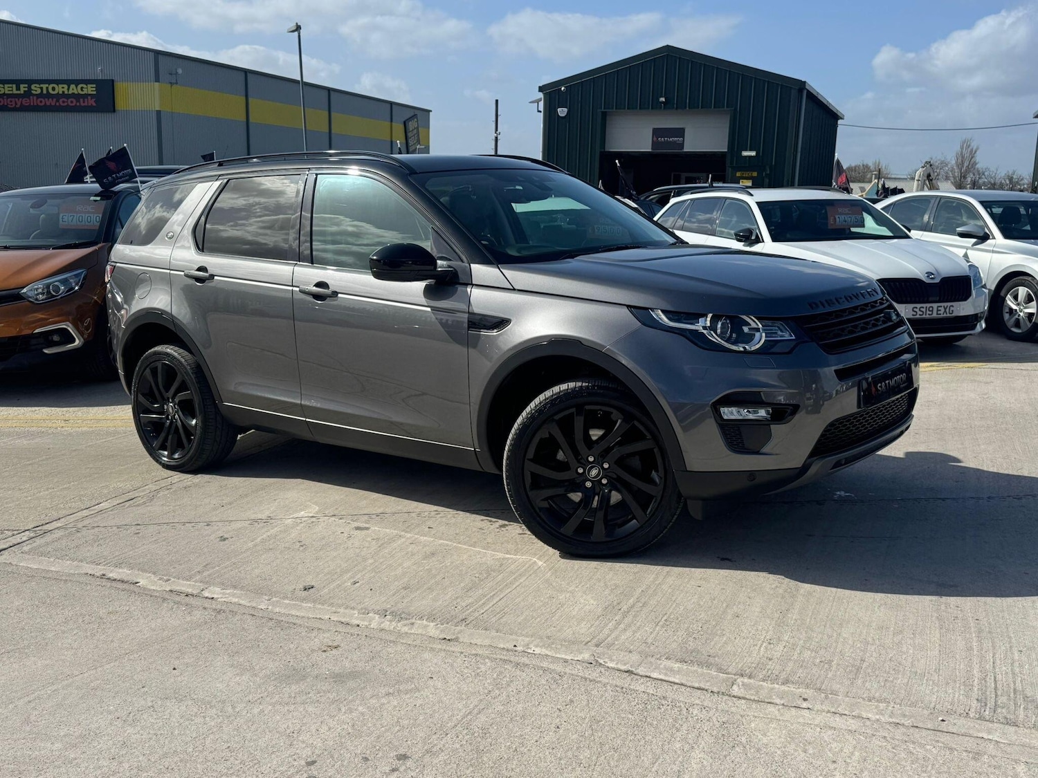 Used Land Rover Discovery Sport for sale - 78057685: Photo 2