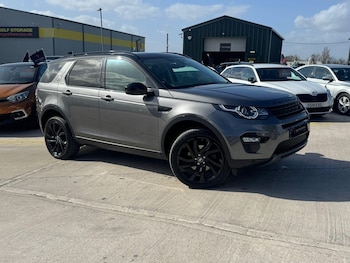 Used Land Rover Discovery Sport 2017 for sale - 78057685: Photo