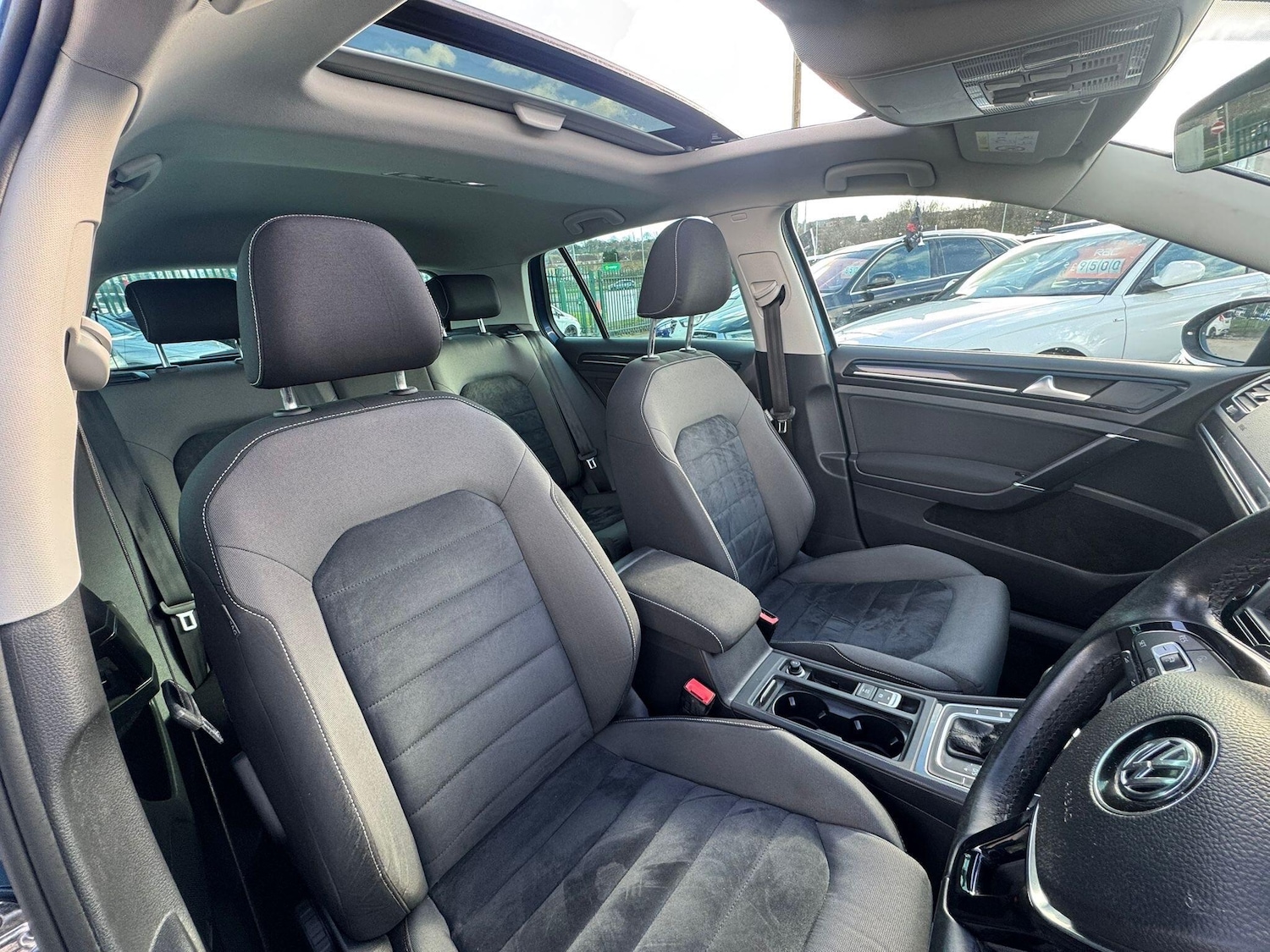 Used Volkswagen Golf 2016 for sale - 78034336: Photo 17