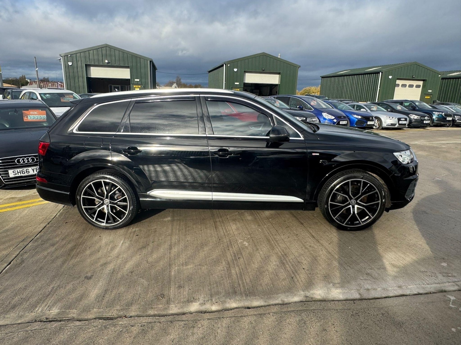 Used Audi Q7 2019 for sale - 76457698: Photo 9