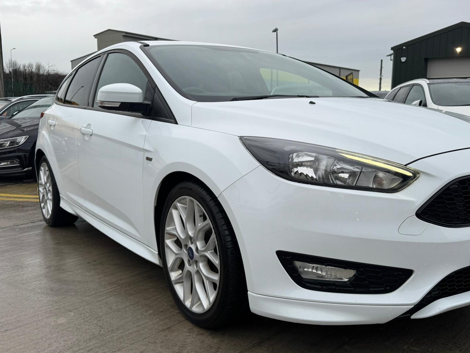 Used Ford Focus 2018 for sale - 76953233: Photo 2