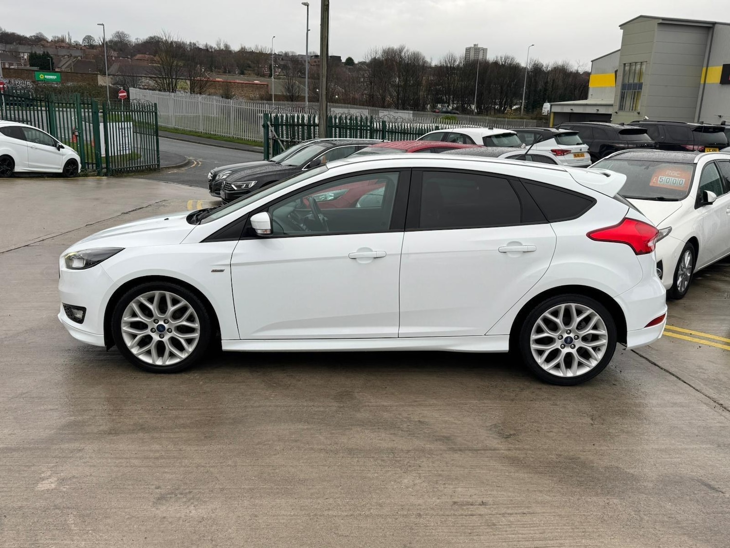 Used Ford Focus 2018 for sale - 76953233: Photo 9