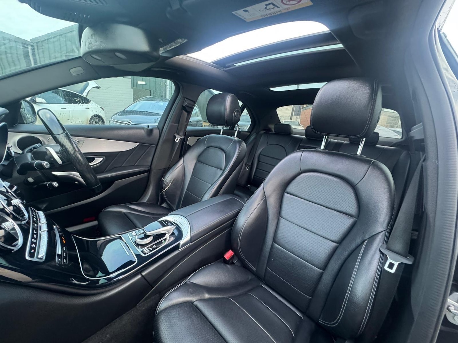 Used Mercedes-Benz C Class 2016 for sale - 77358679: Photo 28