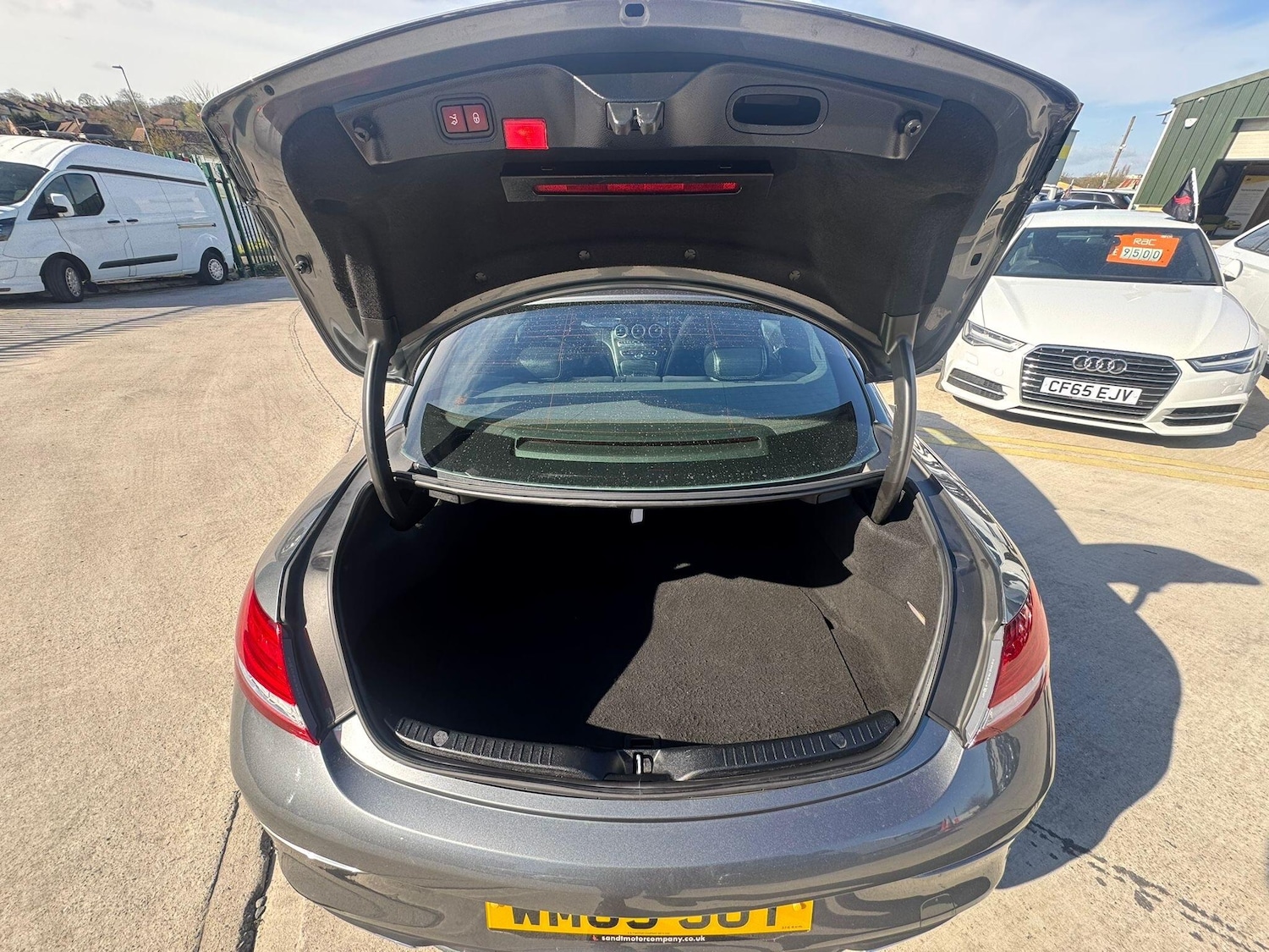 Used Mercedes-Benz C Class 2015 for sale - 78204726: Photo 24