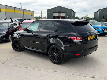 Used Land Rover Range Rover Sport 2016 for sale - 79106673: Photo
