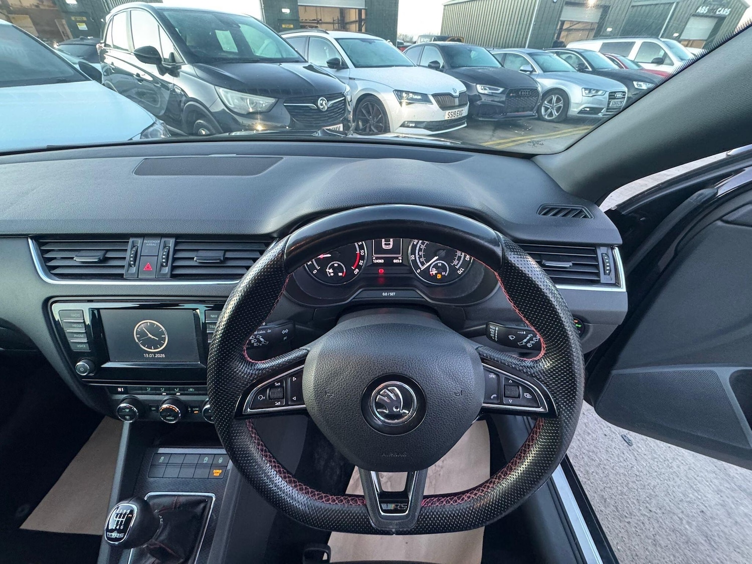 Used Skoda Octavia 2015 for sale - 77238396: Photo 25