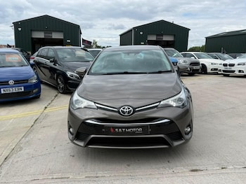 Used Toyota Avensis 2016 for sale - 79396059: Photo