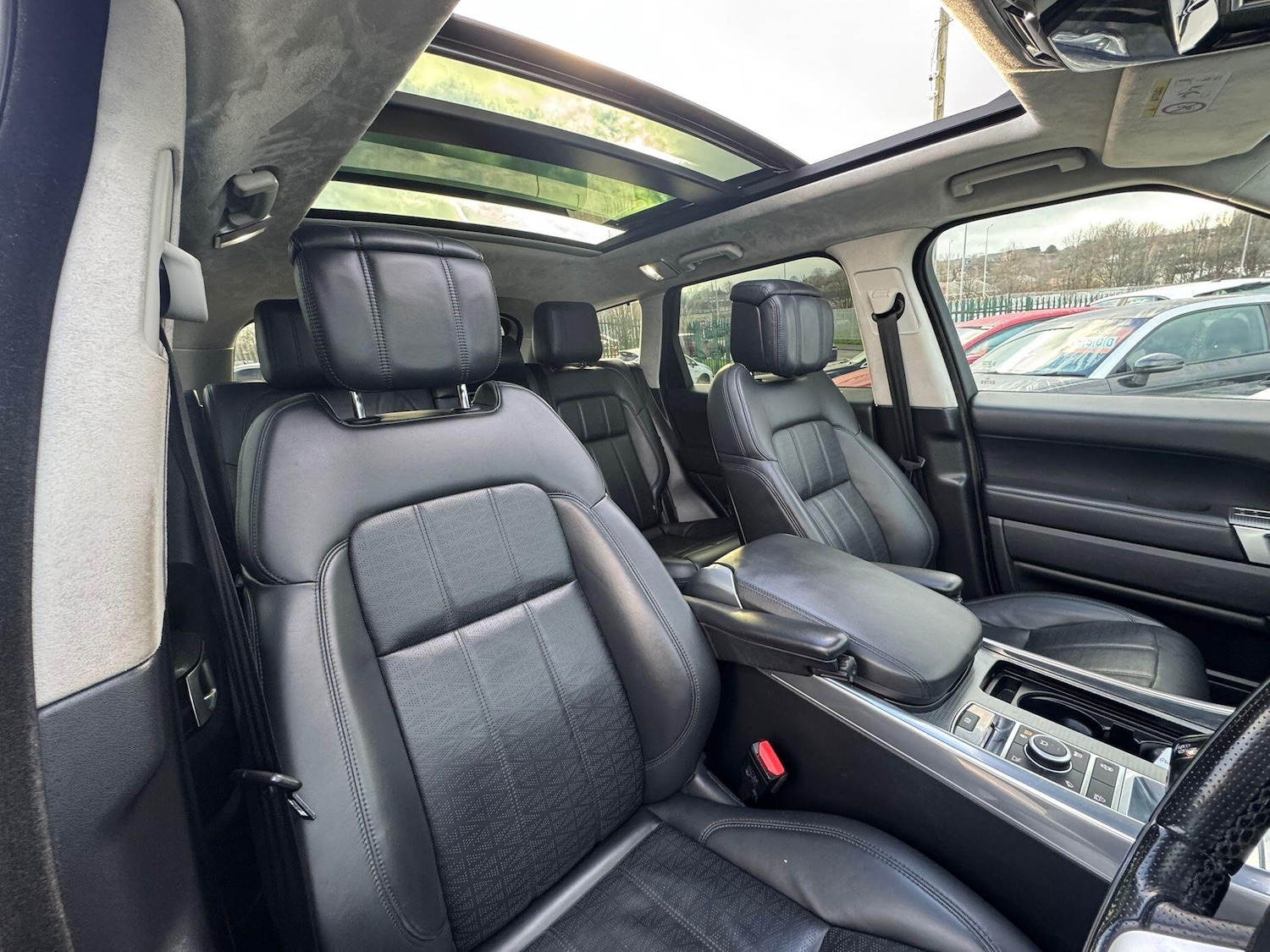 Used Land Rover Range Rover Sport 2018 for sale - 76952403: Photo 19