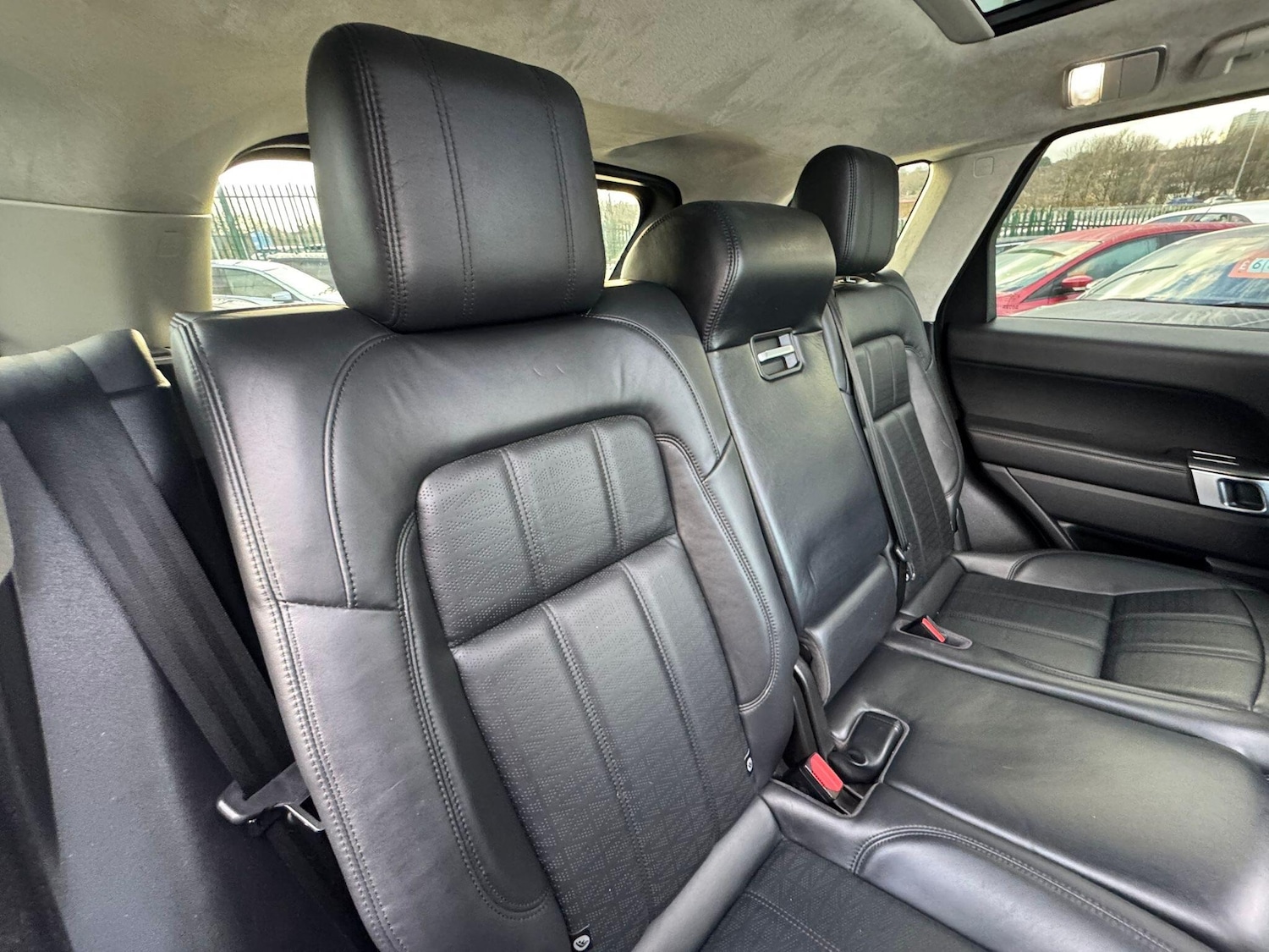 Used Land Rover Range Rover Sport 2018 for sale - 76952403: Photo 24