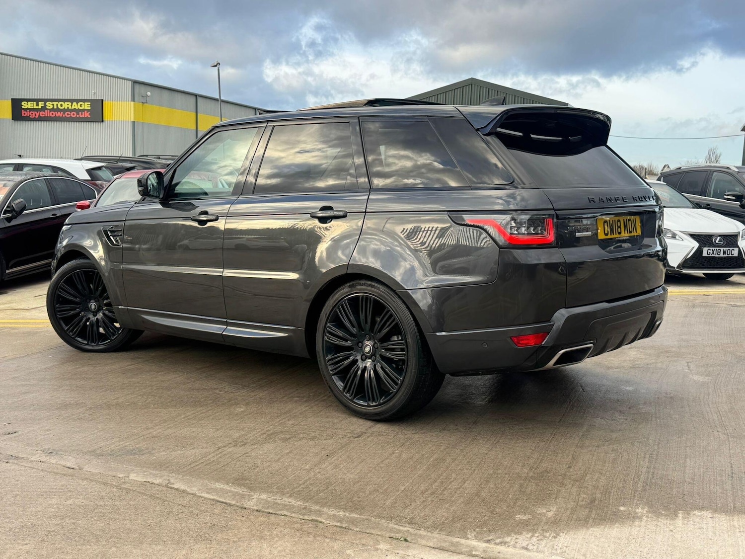 Used Land Rover Range Rover Sport 2018 for sale - 76952403: Photo 4