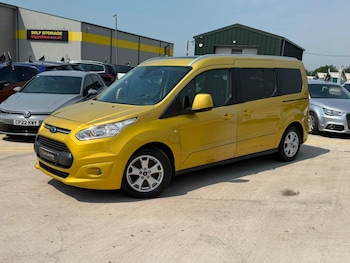 Used Ford Grand Tourneo Connect 2017 for sale - 79018485: Photo