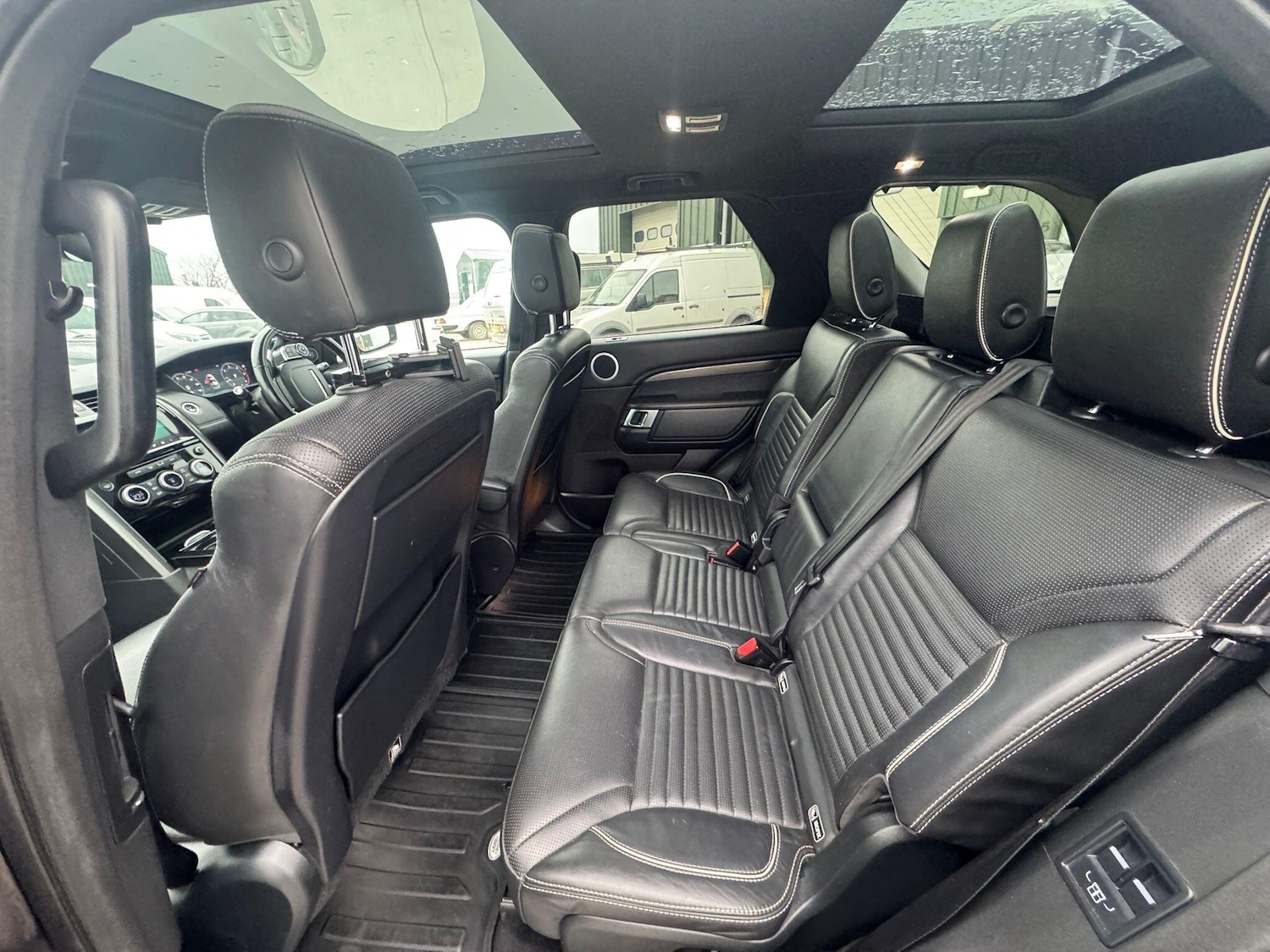 Used Land Rover Discovery 2018 for sale - 77029089: Photo 20